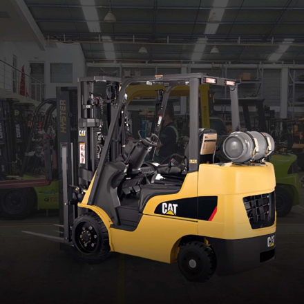 Montacargas Caterpillar C5000 A Gas